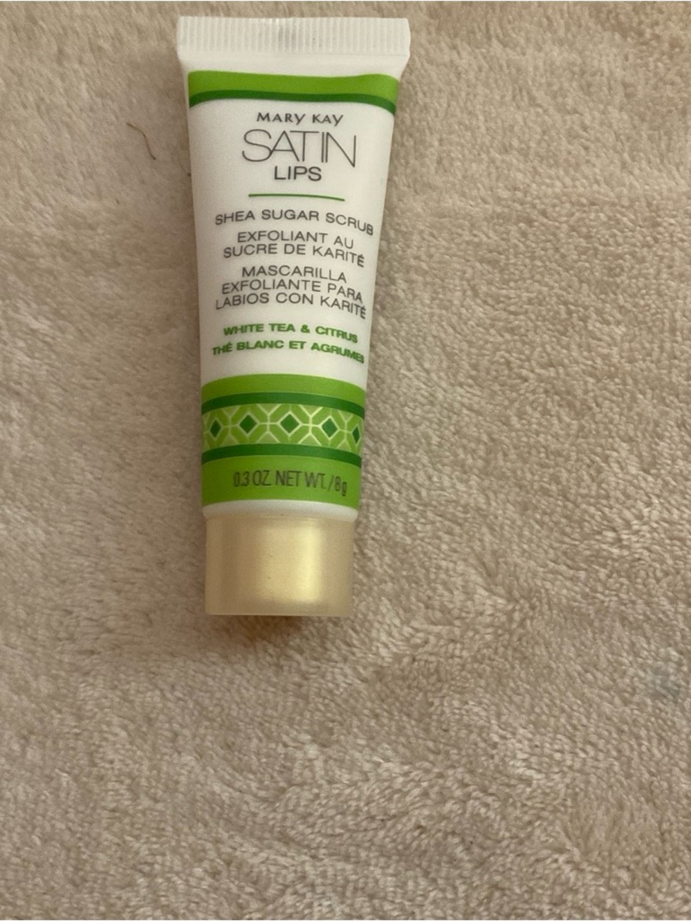 Mary Kay Satin Lips Shea Sugar Scrub - Green & White